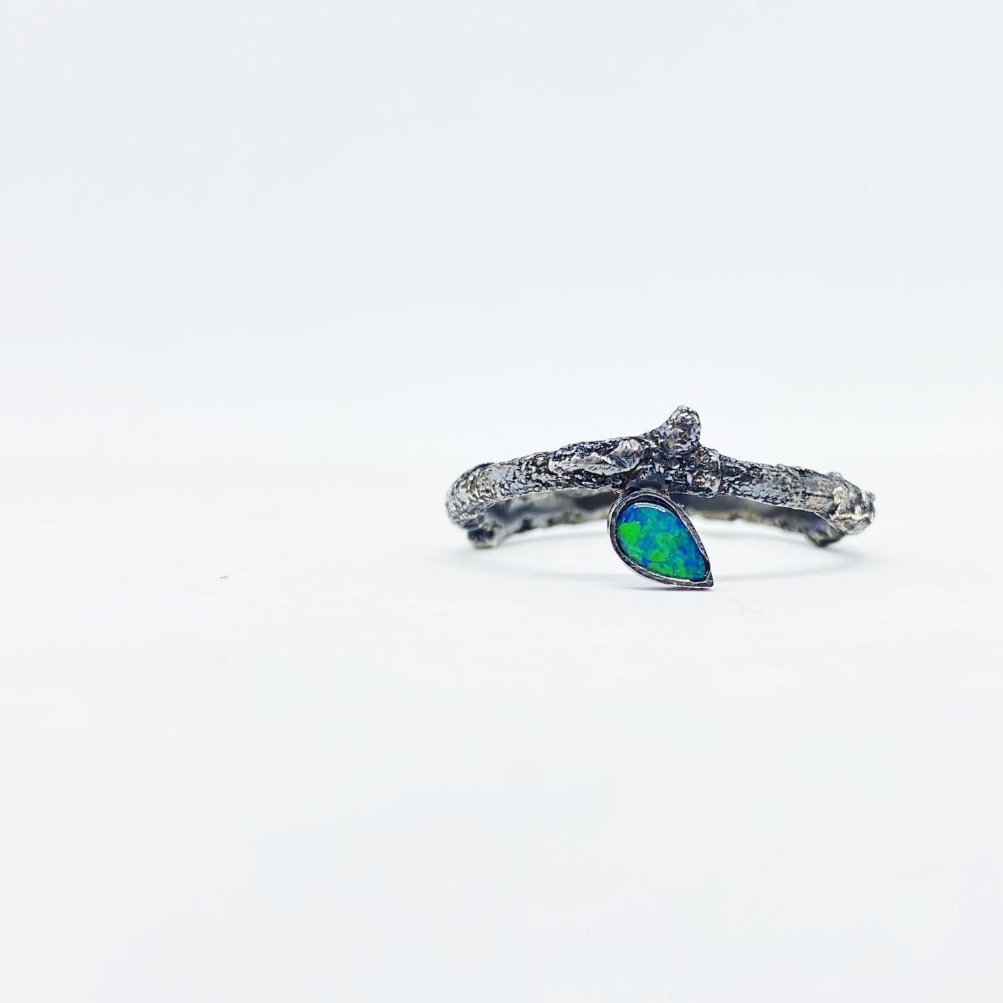 Anillo CADÍ ✿ ÓPALO