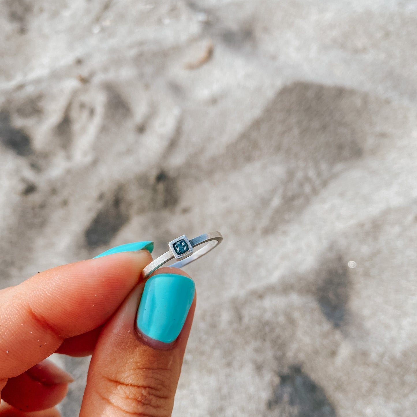Anell DOT □ diamant en brut BLAU